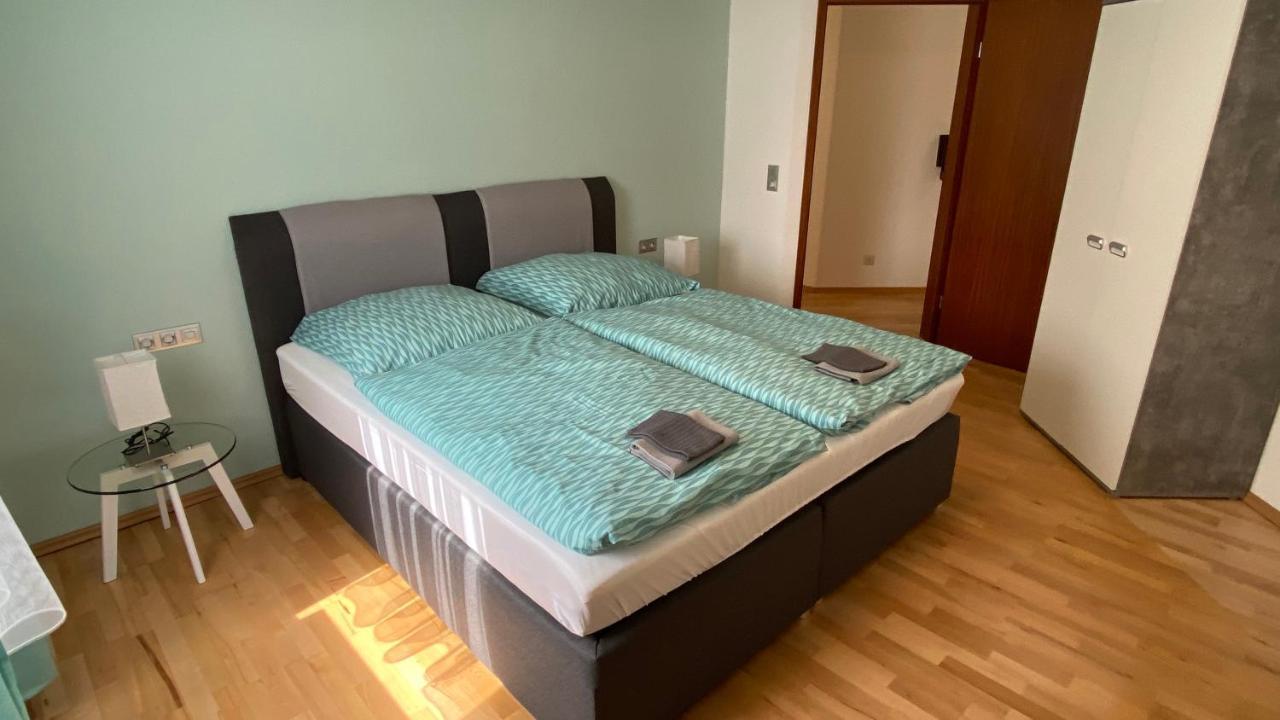 Outlet Holiday Home Metzingen  Exterior foto